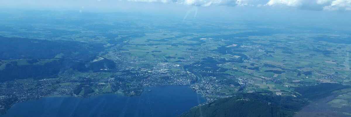 Verortung via Georeferenzierung der Kamera: Aufgenommen in der Nähe von Stadtgemeinde Gmunden, 4810 Gmunden, Österreich in 2400 Meter